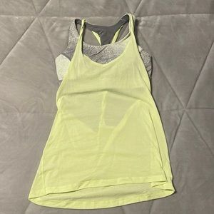Lululemon flowy shirt with built in bra